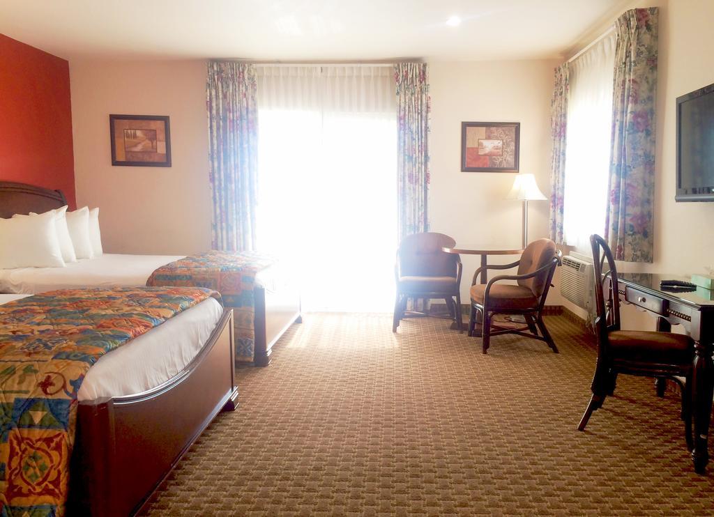 Days Inn Harbor View San Diego Oda fotoğraf
