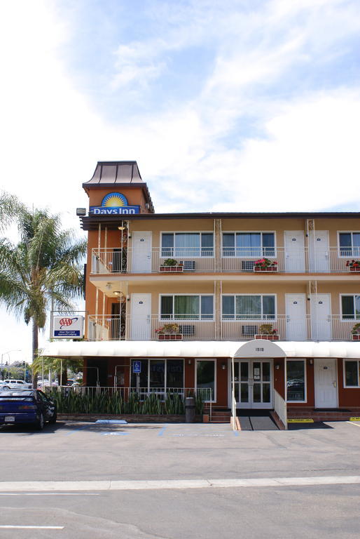 Days Inn Harbor View San Diego Dış mekan fotoğraf