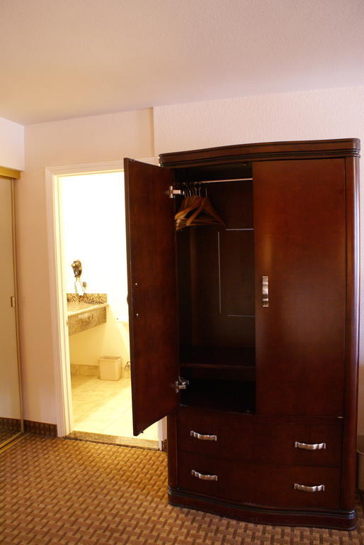 Days Inn Harbor View San Diego Dış mekan fotoğraf