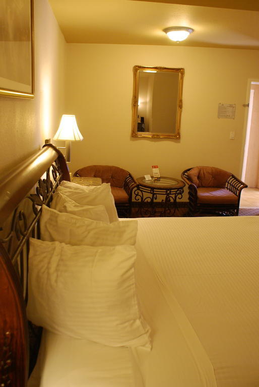 Days Inn Harbor View San Diego Dış mekan fotoğraf