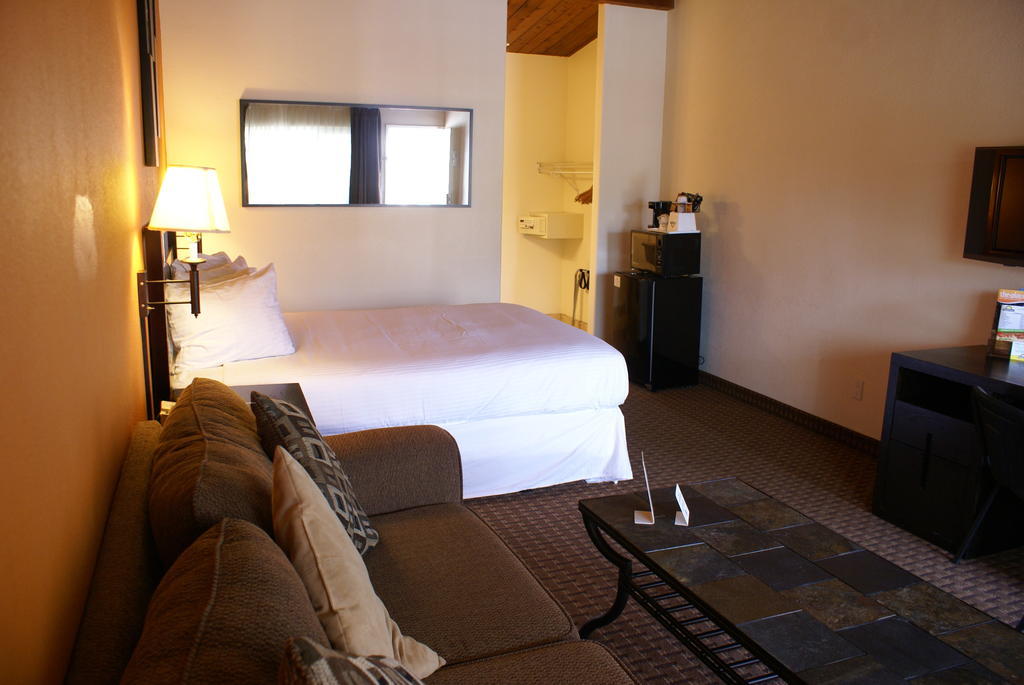 Days Inn Harbor View San Diego Dış mekan fotoğraf
